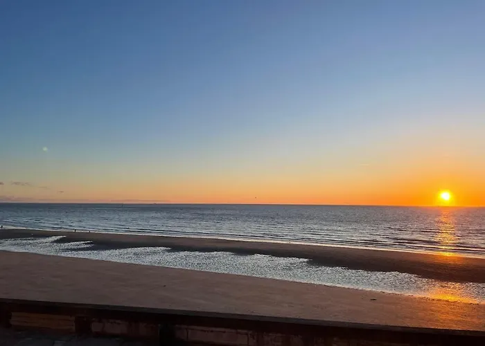 Renovated House With Sea View * Trouville-sur-Mer